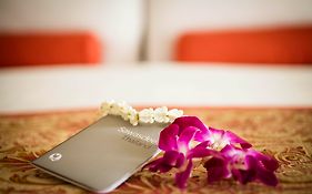 ساي لاجونا بوكيت